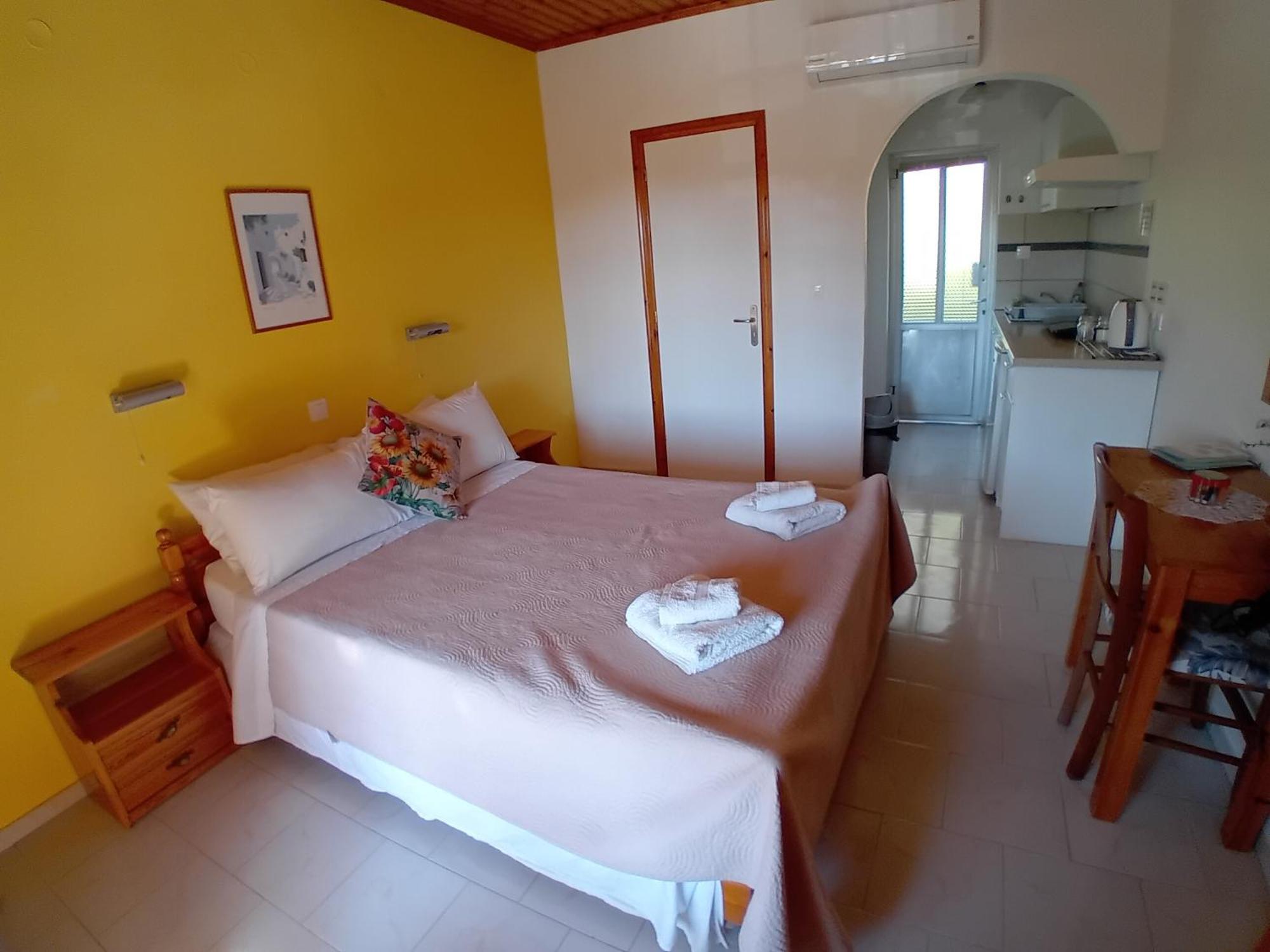 Spiti Melianou Appartement Agios Georgios Pagon Buitenkant foto